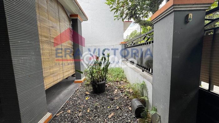 For Sale Rumah 3 Kamar Lokasi Ideal Nyaman dan Strategis di Blimbing For Sale Rumah 3 Kamar Lokasi Ideal Nyaman dan Strategis di Blimbing