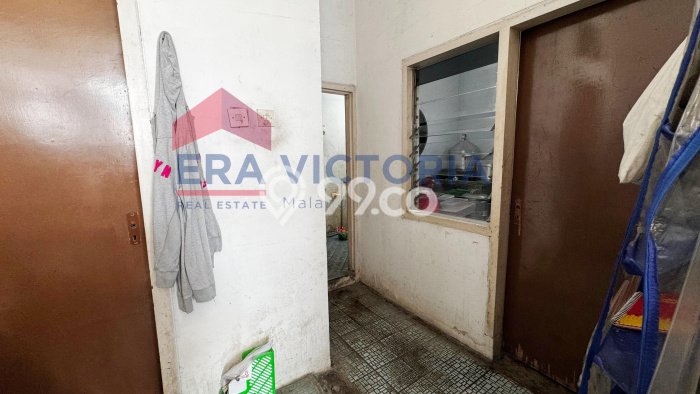 Jual Rumah Bagus Siap Huni LB 220m2 di Lowokwaru, Malang Jual Rumah Bagus Siap Huni LB 220m2 di Lowokwaru, Malang