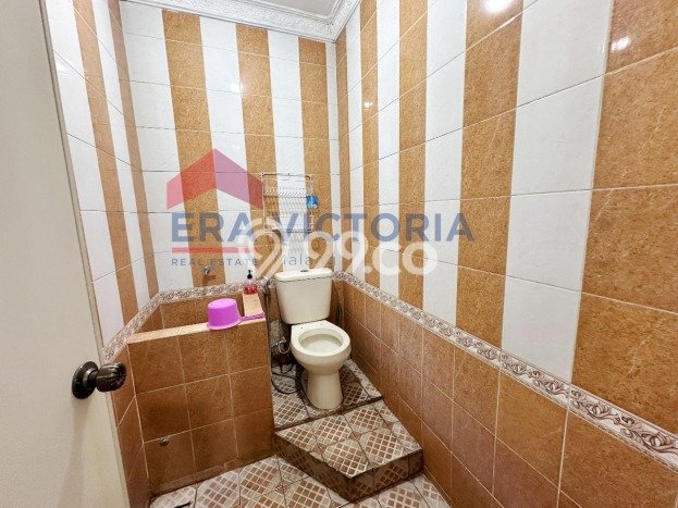Rumah Modern 8 KT LT 314m2 di Araya Rumah Modern 8 KT LT 314m2 di Araya