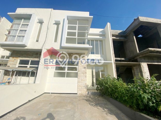Rumah Strategis Modern Lb 50m2 di Karangploso, Malang Rumah Strategis Modern Lb 50m2 di Karangploso, Malang