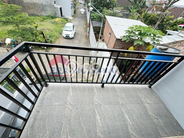 Dijual Rumah Strategis Bagus Punya 2 KT di Kedungkandang Malang SHM Dijual Rumah Strategis Bagus Punya 2 KT di Kedungkandang Malang SHM