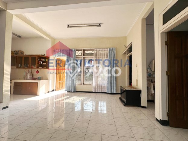 LOKASI STRATEGIS! Vila di Batu, Dimensi 476m2m², Dekat fasilitas kota LOKASI STRATEGIS! Vila di Batu, Dimensi 476m2m², Dekat fasilitas kota