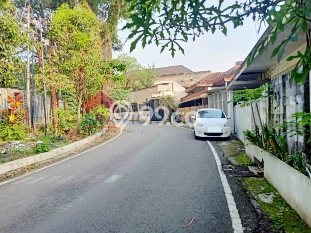 Rumah Minimalis 4 KT LT 201m2 di Malang Kota Rumah Minimalis 4 KT LT 201m2 di Malang Kota
