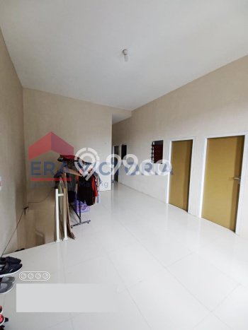 Rumah Luas Asri 11 KT Siap Pakai di Sawojajar Malang Rumah Luas Asri 11 KT Siap Pakai di Sawojajar Malang