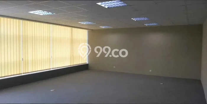 Kantor Area Komersial Kawasan Gading Serpong, Luas 73m², Jalan Utama Kantor Area Komersial Kawasan Gading Serpong, Luas 73m², Jalan Utama