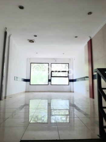 Ruko Bagus Dijual LB 120m2 Lokasi Strategis Bandung Area Cocok untuk Berbisnis Ruko Bagus Dijual LB 120m2 Lokasi Strategis Bandung Area Cocok untuk Berbisnis