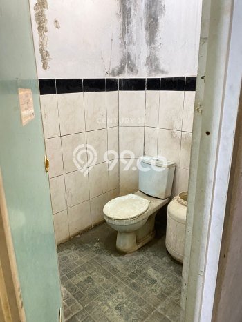 Ruko Dijual di Serang LT 71m2 & LB 210m2 Lokasi Terbaik! Ruko Dijual di Serang LT 71m2 & LB 210m2 Lokasi Terbaik!