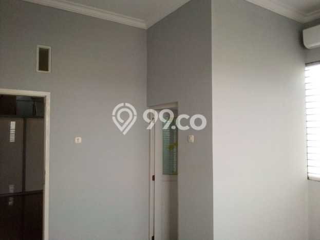 Ruko Lokasi Komersial di , Luas 200m2m², Jalur Strategis Ruko Lokasi Komersial di , Luas 200m2m², Jalur Strategis