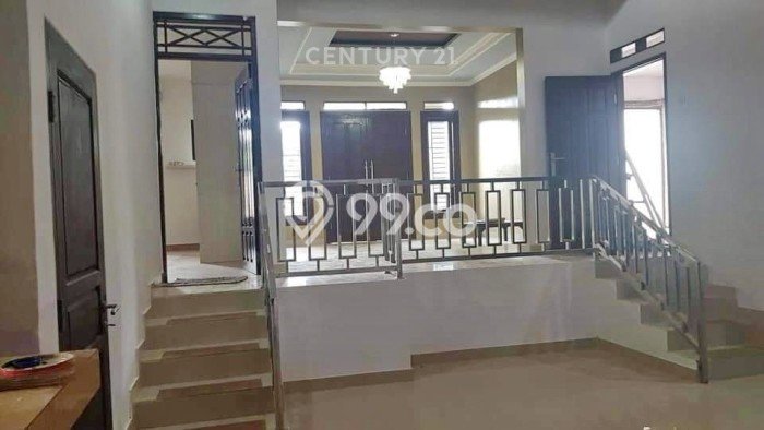 Disewakan! Rumah 5 Kamar Tidur &
6 Kamar Mandi di Ciracas, Serang Disewakan! Rumah 5 Kamar Tidur &
6 Kamar Mandi di Ciracas, Serang