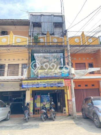 Ruko Dijual di Serang LT 71m2 & LB 210m2 Lokasi Terbaik! Ruko Dijual di Serang LT 71m2 & LB 210m2 Lokasi Terbaik!