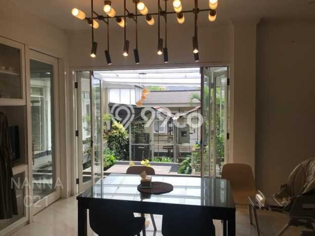 Ready to Use! Luxury House LT 525m2 Desain Modern di Pejaten Ready to Use! Luxury House LT 525m2 Desain Modern di Pejaten