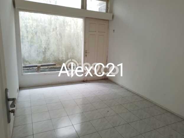 Jual Rumah Mewah Megah Dengan View Cantik di Kemang, Jakarta Selatan Jual Rumah Mewah Megah Dengan View Cantik di Kemang, Jakarta Selatan