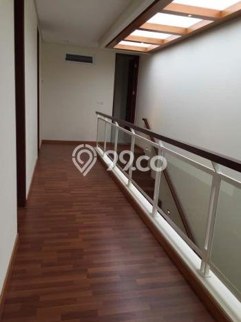 Rumah Luxury Modern Siap Huni di Pondok Labu Jakarta Selatan Rumah Luxury Modern Siap Huni di Pondok Labu Jakarta Selatan
