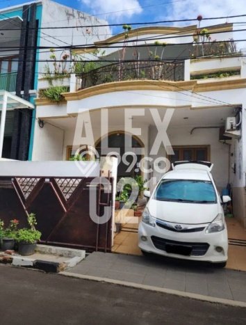 Siap Huni Rumah Mewah 3 Kamar di Kelapa Gading Dekat ke Mana Saja Siap Huni Rumah Mewah 3 Kamar di Kelapa Gading Dekat ke Mana Saja
