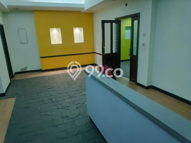 Kantor Disewa di Jakarta Selatan dengan LB 7500m2 Area Komersial Ramai Kantor Disewa di Jakarta Selatan dengan LB 7500m2 Area Komersial Ramai