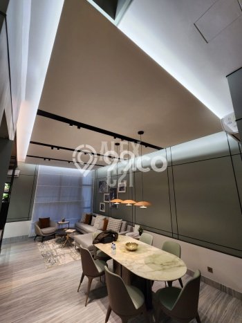 Jual Rumah Luas Elegan Dengan View Eksklusif di Pondok Indah, Jakarta Selatan Jual Rumah Luas Elegan Dengan View Eksklusif di Pondok Indah, Jakarta Selatan