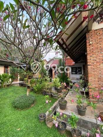 Hunian Elit LB 200m2 Siap Huni Desain Elegan di Ciganjur, Jakarta Selatan Hunian Elit LB 200m2 Siap Huni Desain Elegan di Ciganjur, Jakarta Selatan