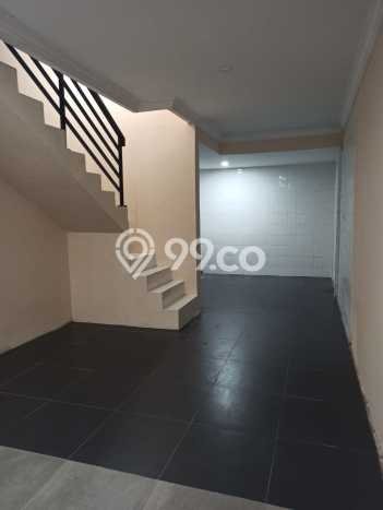 Ruko Komersial Dijual di Tebet Jakarta Selatan LT 106m2 & LB 258m2 Ruko Komersial Dijual di Tebet Jakarta Selatan LT 106m2 & LB 258m2