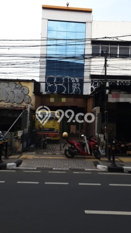Ruko Bagus Dijual LB 255m2 Lokasi Strategis Jakarta Selatan Area Cocok untuk Berbisnis Ruko Bagus Dijual LB 255m2 Lokasi Strategis Jakarta Selatan Area Cocok untuk Berbisnis