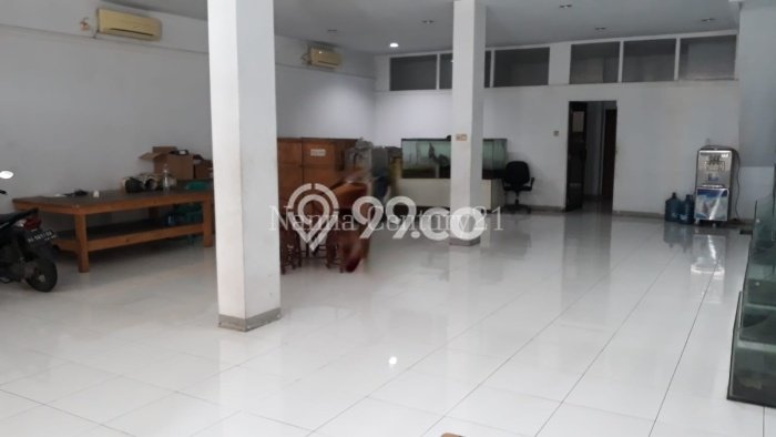 Ruko Bagus Dijual LB 450m2 Lokasi Strategis Jakarta Barat Area Cocok untuk Bisnis Ruko Bagus Dijual LB 450m2 Lokasi Strategis Jakarta Barat Area Cocok untuk Bisnis
