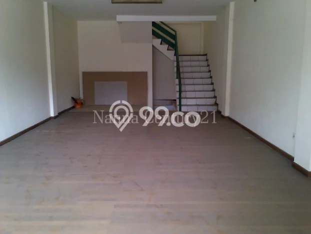 Ruko Disewakan Cepat di Kebayoran Lama Jakarta Selatan LB 184m2 Ruko Disewakan Cepat di Kebayoran Lama Jakarta Selatan LB 184m2