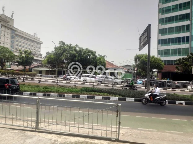 Unit Ruko Tersedia di Kuningan Spesifikasi LB 1800m2 Unit Ruko Tersedia di Kuningan Spesifikasi LB 1800m2