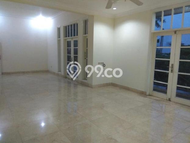 Hunian Modern Untuk Disewakan di Pondok Indah Jakarta Selatan 5 KT & 6 KM Hunian Modern Untuk Disewakan di Pondok Indah Jakarta Selatan 5 KT & 6 KM
