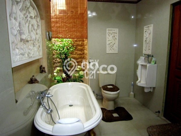 Rumah Luxury Modern Siap Huni di Kelapa Dua Jakarta Barat Rumah Luxury Modern Siap Huni di Kelapa Dua Jakarta Barat