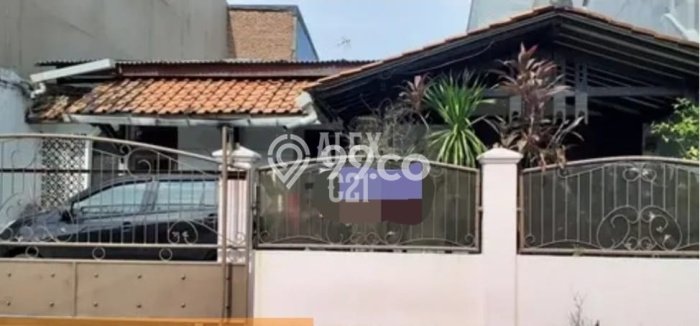 For Sale Rumah 3 Kamar Lokasi Strategis Bagus dan Strategis di Duren Sawit For Sale Rumah 3 Kamar Lokasi Strategis Bagus dan Strategis di Duren Sawit