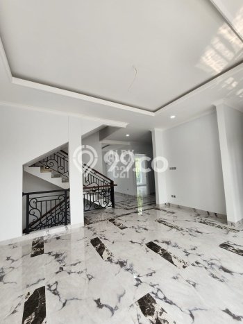 Best Deal Hunian Mewah Ideal dan Luas di Cilandak, Jakarta Selatan Best Deal Hunian Mewah Ideal dan Luas di Cilandak, Jakarta Selatan