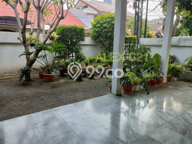 Ready to Use! Luxury House LT 504m2 Desain Elegan di Kalibata Ready to Use! Luxury House LT 504m2 Desain Elegan di Kalibata