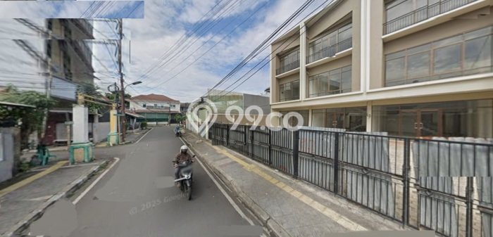 Area Ramai! Ruko Dijual di Jatinegara untuk Bisnis Luas Bangunan 100m2 Area Ramai! Ruko Dijual di Jatinegara untuk Bisnis Luas Bangunan 100m2