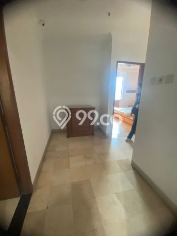 Apartemen Harga Murah dengan 8 BR & 6 KM di Sawah Besar Jakarta Pusat Apartemen Harga Murah dengan 8 BR & 6 KM di Sawah Besar Jakarta Pusat