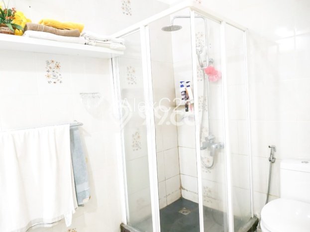 For Sale! Luxury House LT 950m2 Desain Modern di Lebak Bulus For Sale! Luxury House LT 950m2 Desain Modern di Lebak Bulus