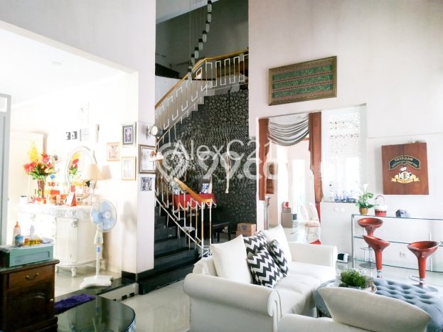 For Sale! Luxury House LT 950m2 Desain Modern di Lebak Bulus For Sale! Luxury House LT 950m2 Desain Modern di Lebak Bulus