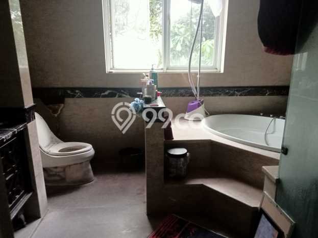 For Sale! Premium House LT 213m2 Desain Modern di Pondok Indah For Sale! Premium House LT 213m2 Desain Modern di Pondok Indah