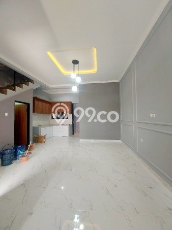 For Sale Rumah 4 Kamar Lokasi Ideal Nyaman dan Strategis di Jagakarsa For Sale Rumah 4 Kamar Lokasi Ideal Nyaman dan Strategis di Jagakarsa