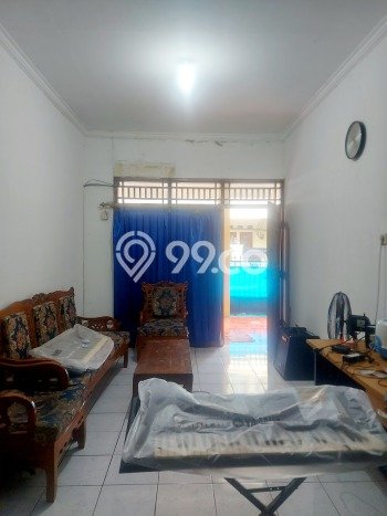 Hunian Cantik Modern Lb 200m2 di Pancoran Mas, Depok Hunian Cantik Modern Lb 200m2 di Pancoran Mas, Depok