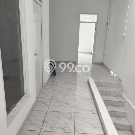 Ruko Paling Dicari LB 187m2 Dijual di Lengkong Ruko Paling Dicari LB 187m2 Dijual di Lengkong