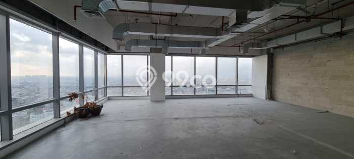 Jual Kantor Strategis di Central Park, Luas 142m², Mainroad, Area Bisnis Jual Kantor Strategis di Central Park, Luas 142m², Mainroad, Area Bisnis