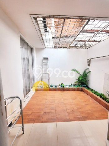 Rumah Cantik Siap Huni Di Banyumanik Luas 65m2 Aman Rumah Cantik Siap Huni Di Banyumanik Luas 65m2 Aman