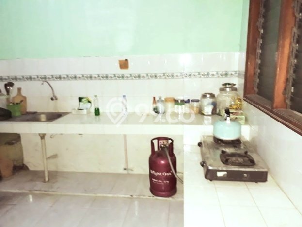 Rumah kawasan Banyumanik, 3 KM, Pemandangan Indah, Luas 240m2m² Bangunan 175m2m² Rumah kawasan Banyumanik, 3 KM, Pemandangan Indah, Luas 240m2m² Bangunan 175m2m²