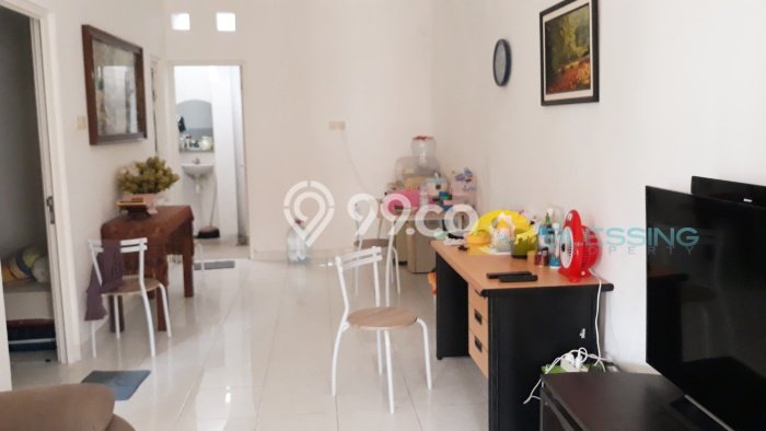 Rumah Modern Cantik 2 Kamar Siap Huni di Banyumanik Rumah Modern Cantik 2 Kamar Siap Huni di Banyumanik