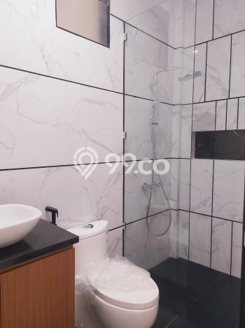 Dijual Rumah Premium dengan Fasilitas Sekitar Lengkap di Candisari, Semarang Dijual Rumah Premium dengan Fasilitas Sekitar Lengkap di Candisari, Semarang