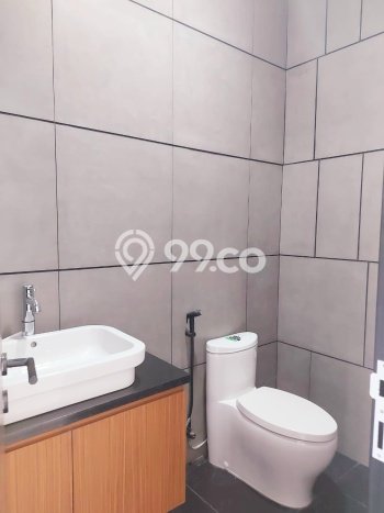 Dijual Rumah Premium dengan Fasilitas Sekitar Lengkap di Candisari, Semarang Dijual Rumah Premium dengan Fasilitas Sekitar Lengkap di Candisari, Semarang