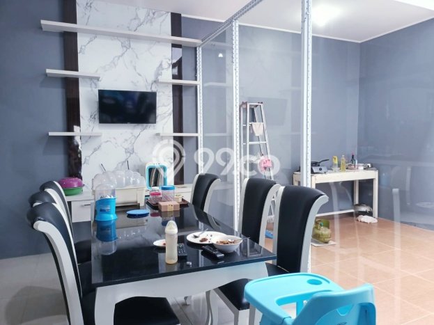 Rumah Elit Modern Tanpa Renovasi di BSB City Semarang Rumah Elit Modern Tanpa Renovasi di BSB City Semarang