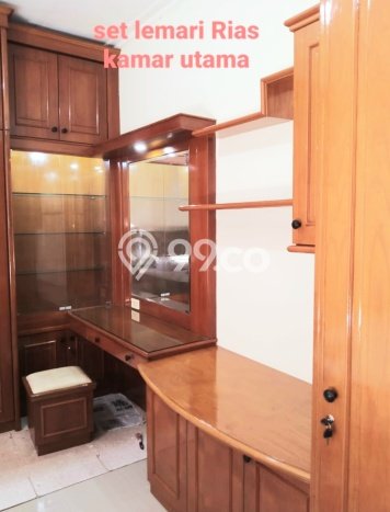 Siap Huni Hunian Elit 8 Kamar di Semarang Tengah Dekat ke Mana Saja Siap Huni Hunian Elit 8 Kamar di Semarang Tengah Dekat ke Mana Saja