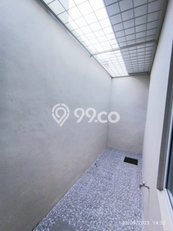 Rumah Modern Minimalis 4 KT Siap Huni di Semarang Barat Rumah Modern Minimalis 4 KT Siap Huni di Semarang Barat
