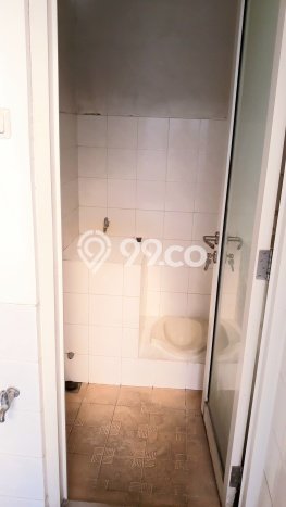 SPECIAL RATE! Rumah area Banyumanik, 2 KM, Area Sejuk, LT 200m² LB 110m² SPECIAL RATE! Rumah area Banyumanik, 2 KM, Area Sejuk, LT 200m² LB 110m²