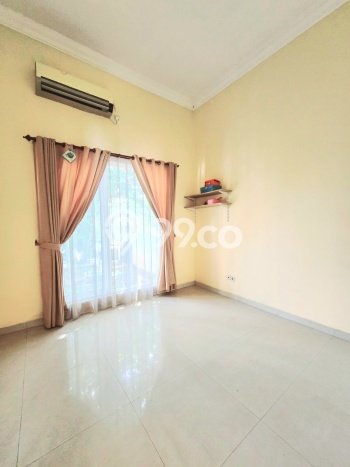 Rumah Elit Modern Siap Huni di Candi Golf Semarang Rumah Elit Modern Siap Huni di Candi Golf Semarang